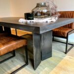 Extradicke Beton Tischplatte mit Stahl Untergestell