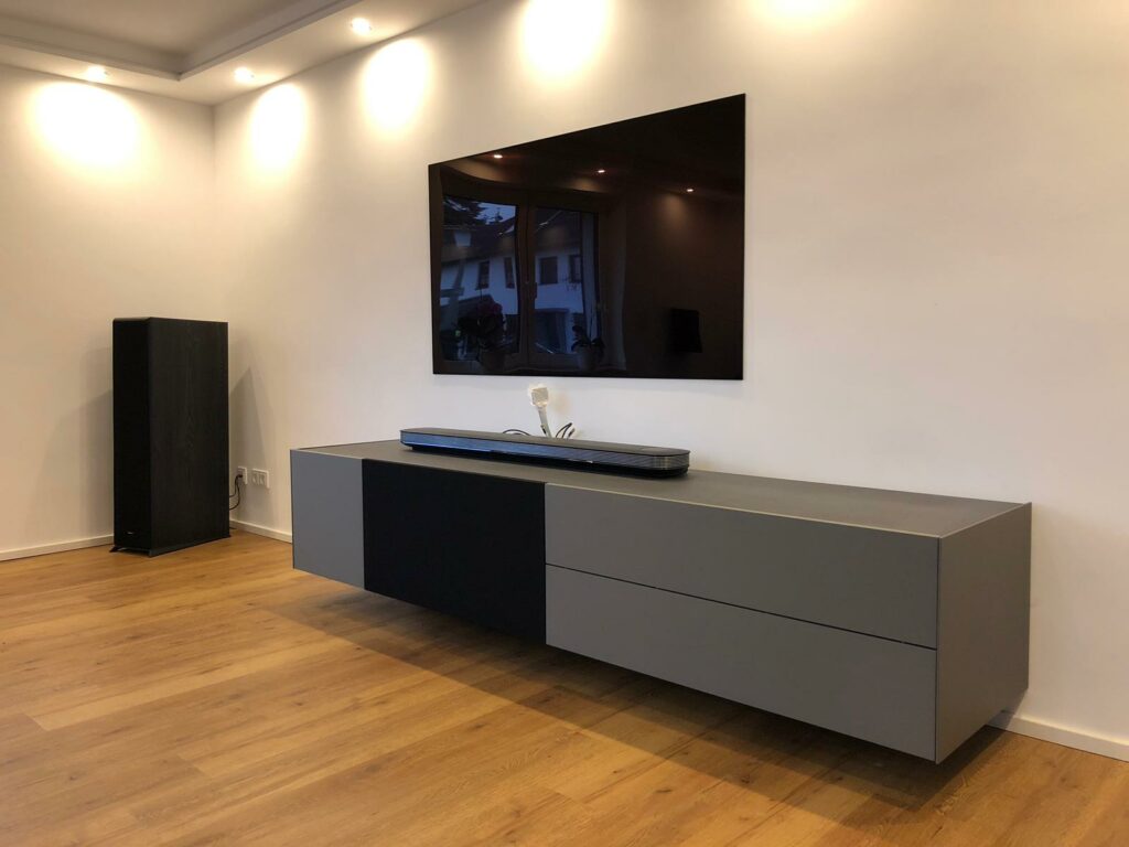 TV-Sideboard grau mit Betonplatte freischwebend | B&K Design